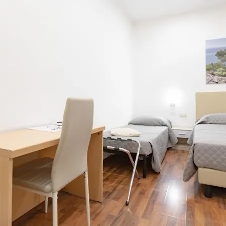 Otel Victoria Finale Ligure