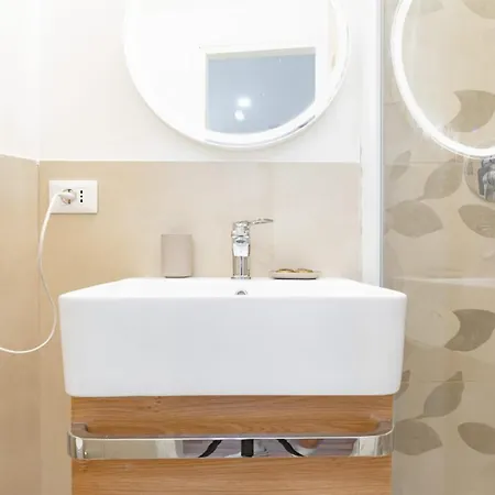 Victoria-bike Friendly Vicino Finalborgo E Mare 2* 菲纳莱利古雷
