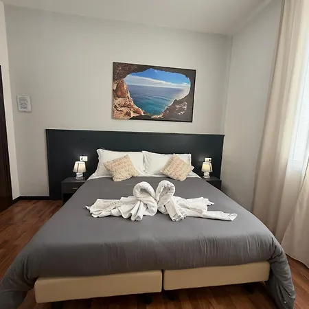 Victoria-bike Friendly Vicino Finalborgo E Mare 酒店 菲纳莱利古雷